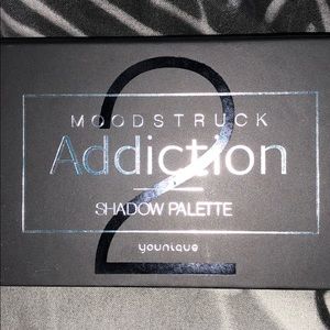 Younique Addiction Shadow Palette 2